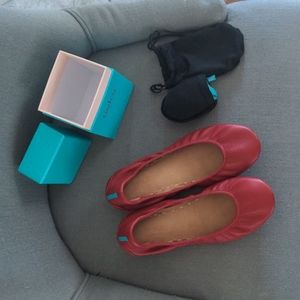 Red poppy colored Tieks